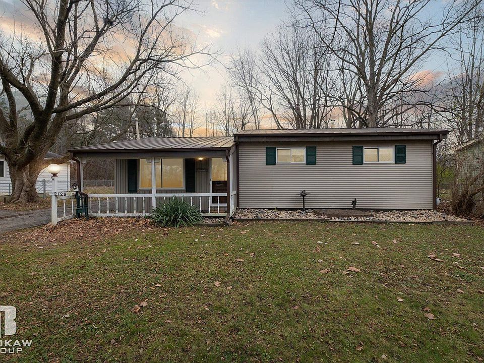 2129 Bramblewood Dr Burton MI 48519 Zillow