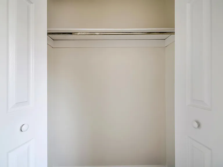 1026 Adams Ave #1-unit 2A — Photo 11