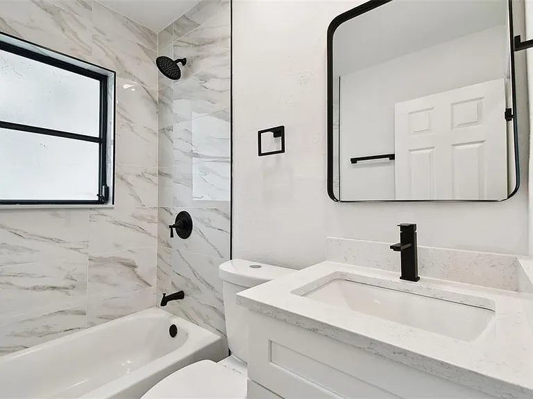 4461 Shore Acres Blvd NE — Photo 16