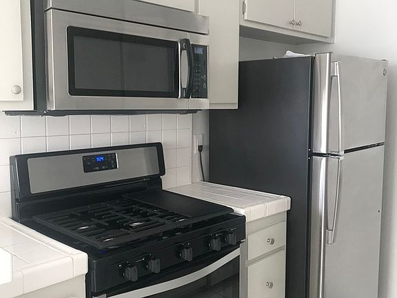5th image of 3426 Jasmine Ave APT 6