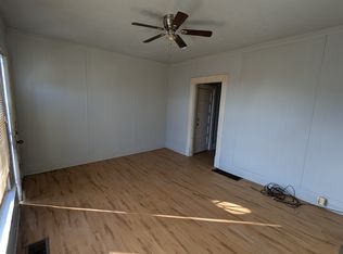1463 High St #B, Paris, KY 40361