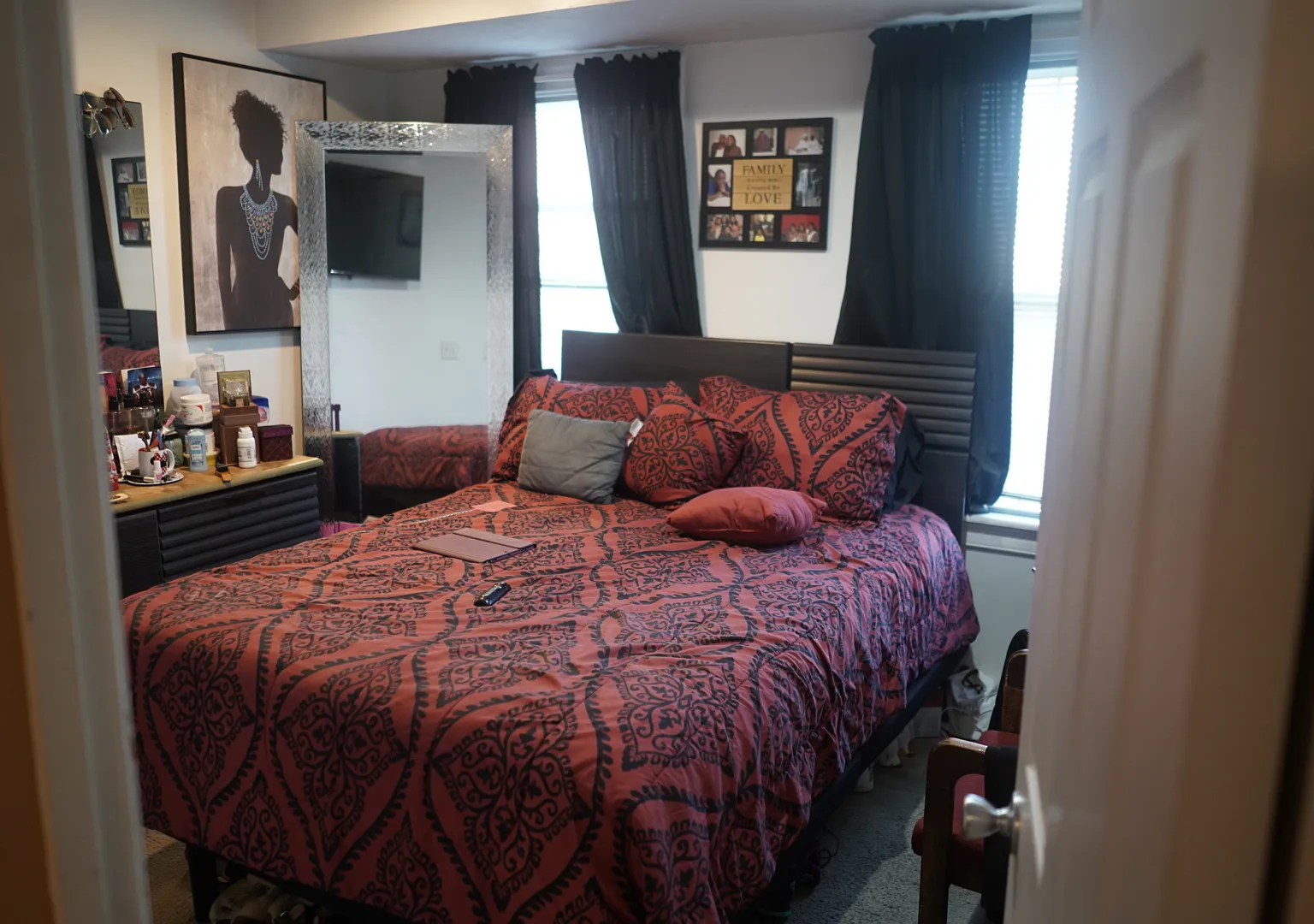 3 bed, 1800 sqft, $3,600 — Photo 2