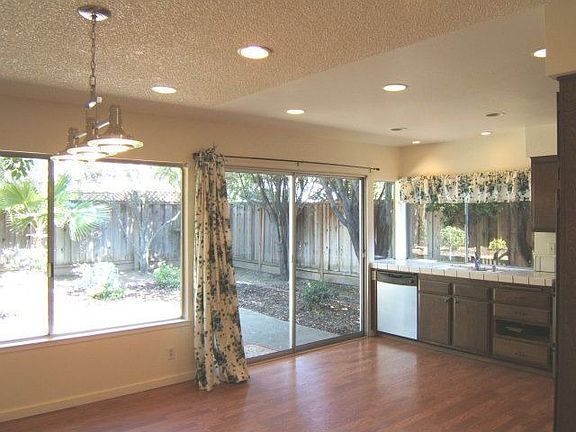 5th image of 5072 Gazania Dr