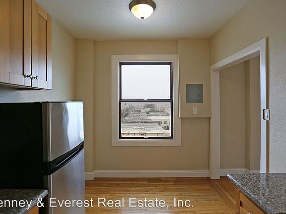 2nd image of 494 27th Ave APT 35