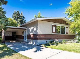3404 S Bulyea Cres NW, Calgary, AB T2L 1N7