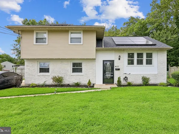 197 Indiana Ave, Blackwood, NJ 08012