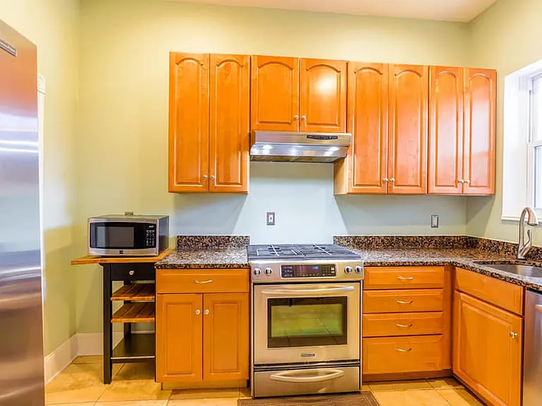 49 Quincy Pl NE #2 — Photo 6