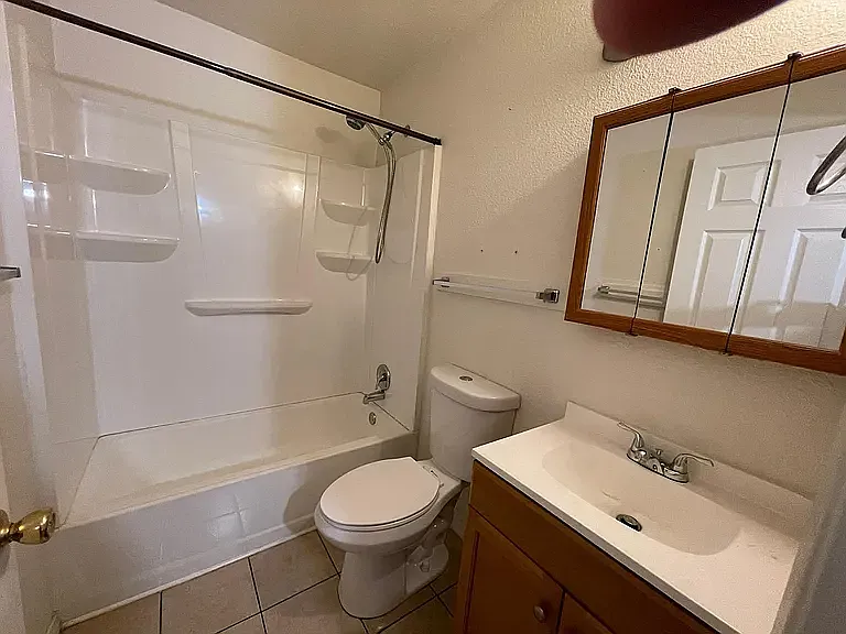 718 S Garden St #B — Photo 6