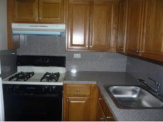 Sold by Fillmore | media 1