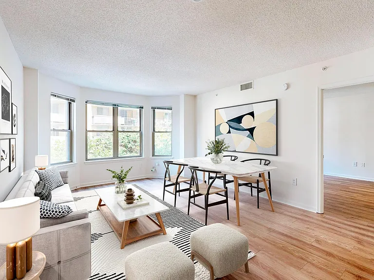 Andover House — Photo 13
