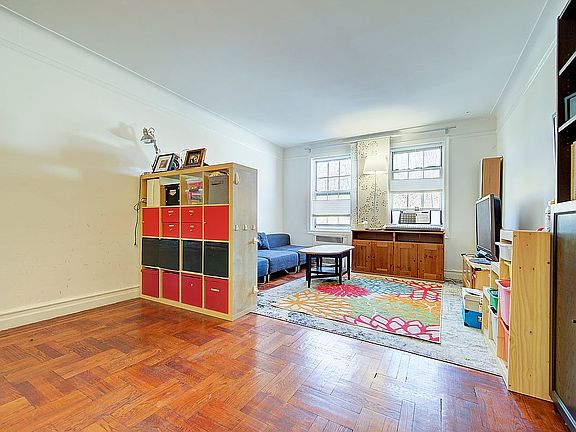 4th image of 117-01 Park Ln S #B1d
