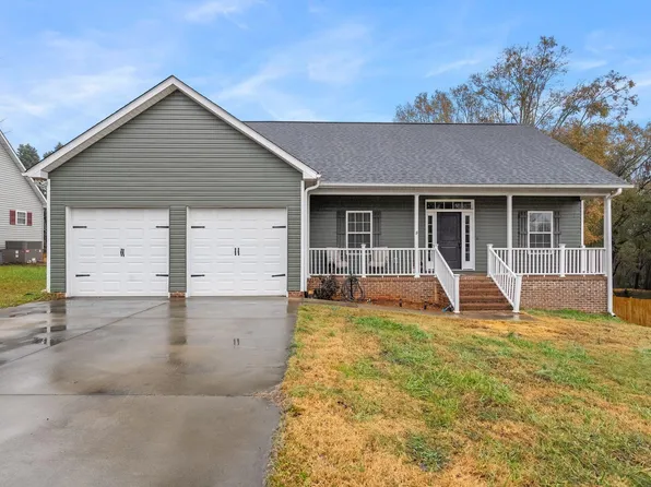 104 N Adams Ct, Easley, SC 29642