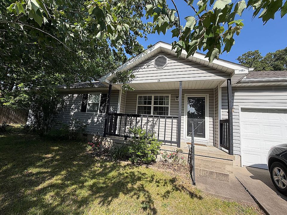 1st image of 1223 Woodland Ave