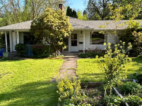 dege01, 3848-3850 SW Marigold St, Portland, OR 97219