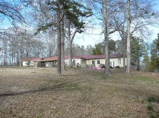 1001 Farmer Rd, Starr, SC 29684