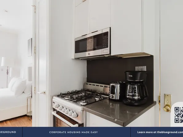 51 Leroy Street image 5 of 17