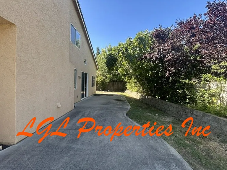 4116 Woodwillow Ln — Photo 34