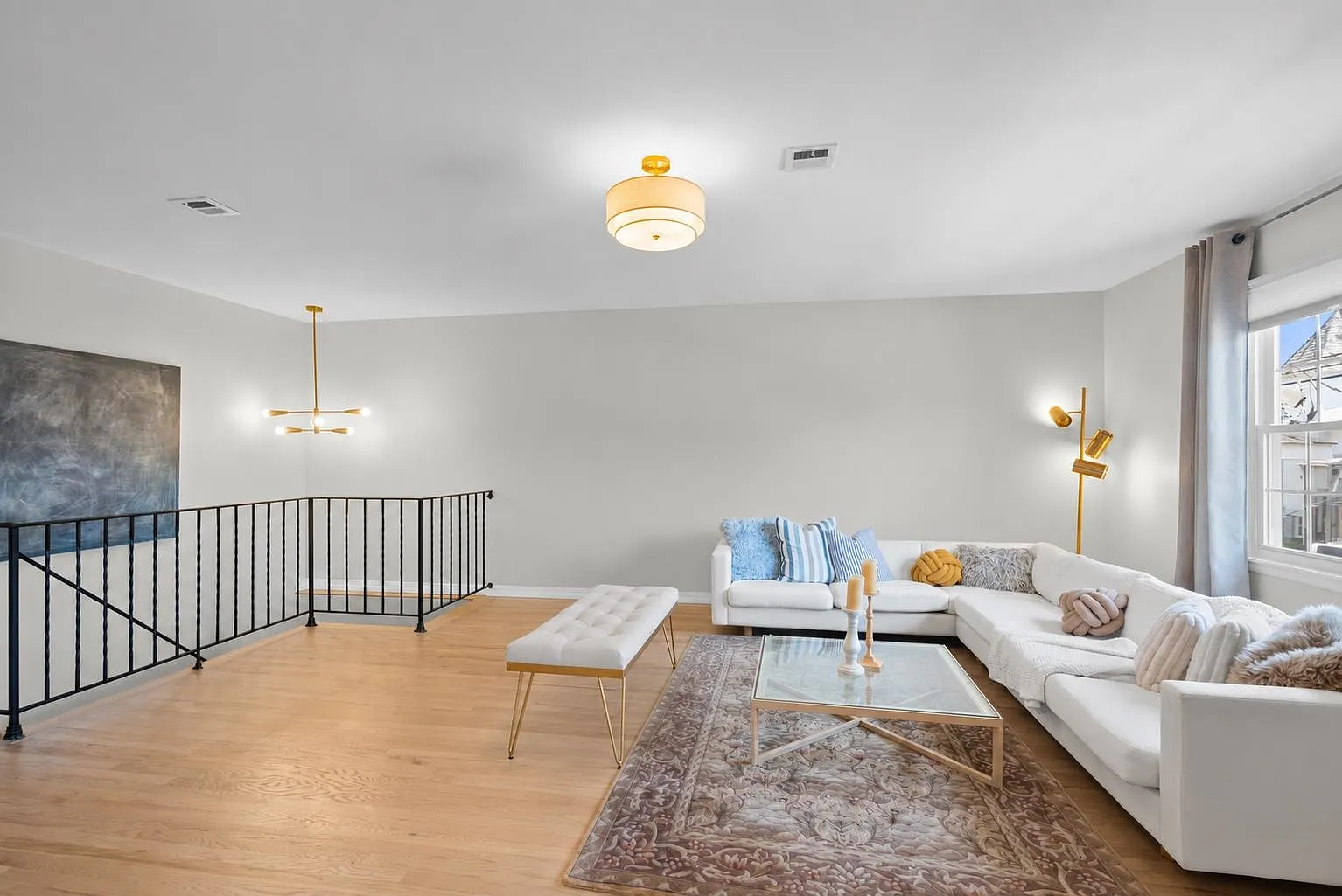 3 bed, 2.0 bath, $3,800 — Photo 3