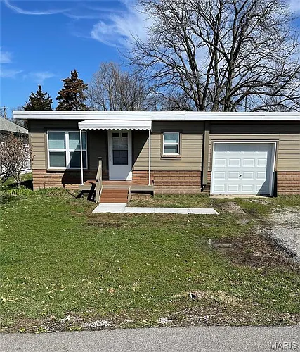 1804 W Highway 50 Photo 1