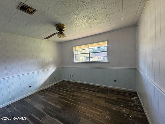 5th image of 218 Morelan Dr