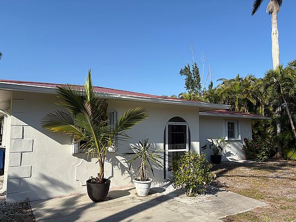4th image of 3628 Tropical Point Dr