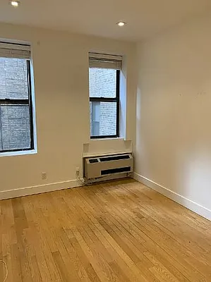 Rented by Mossanen Group | media 16