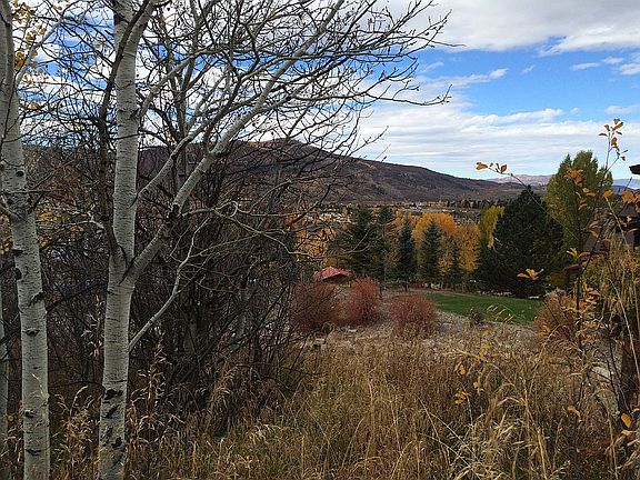 3rd image of 2965 Ski Trail Ln