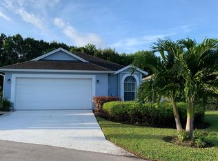 443 10th Pl, Vero Beach, FL 32960