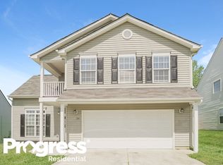 724 Reigate Rd, Charlotte, NC 28262