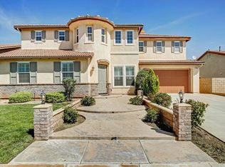 31880 Silk Vine Dr, Winchester, CA 92596