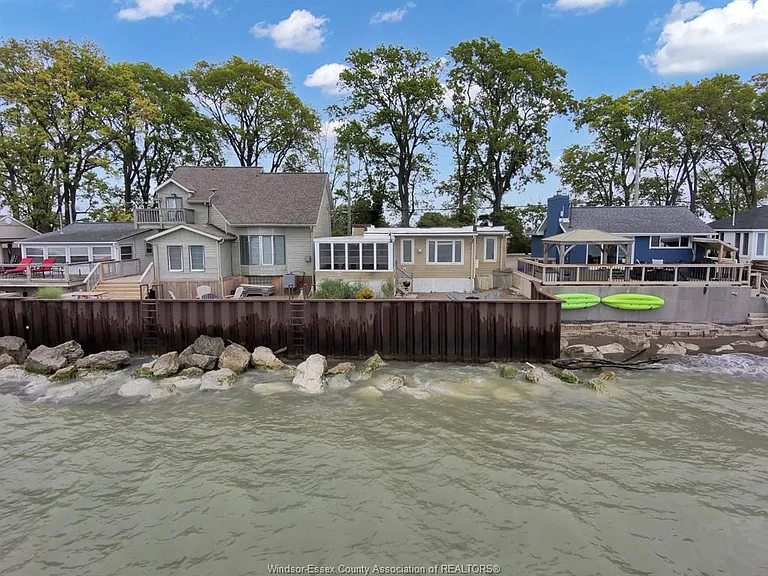 1006 Point Pelee Dr — Photo 5
