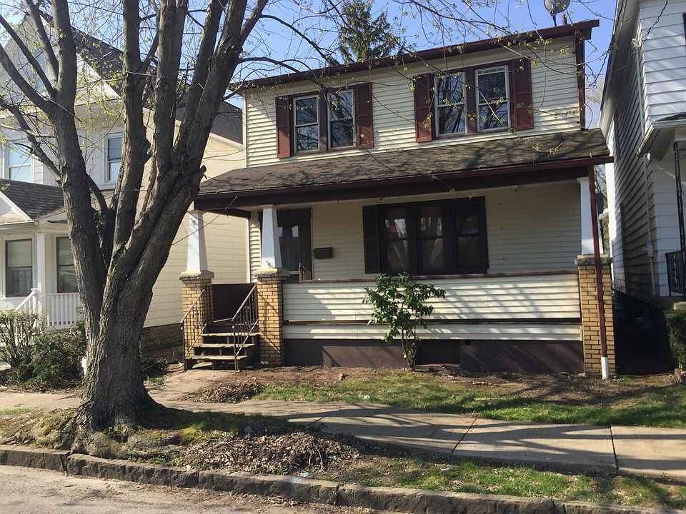 444 W Academy Street