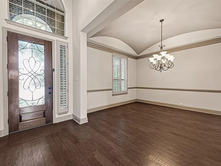 27411 Manor Falls Ln — Photo 5