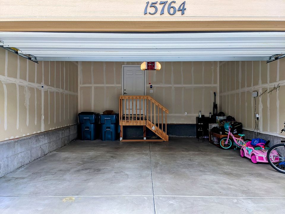 2 Car Garage