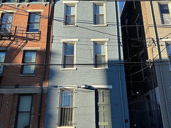 5th image of 24-28 E 15th St #3