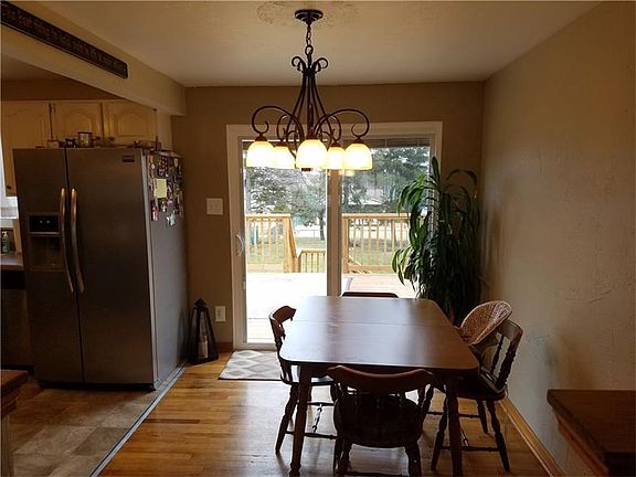2nd image of 591 Charlotte Dr