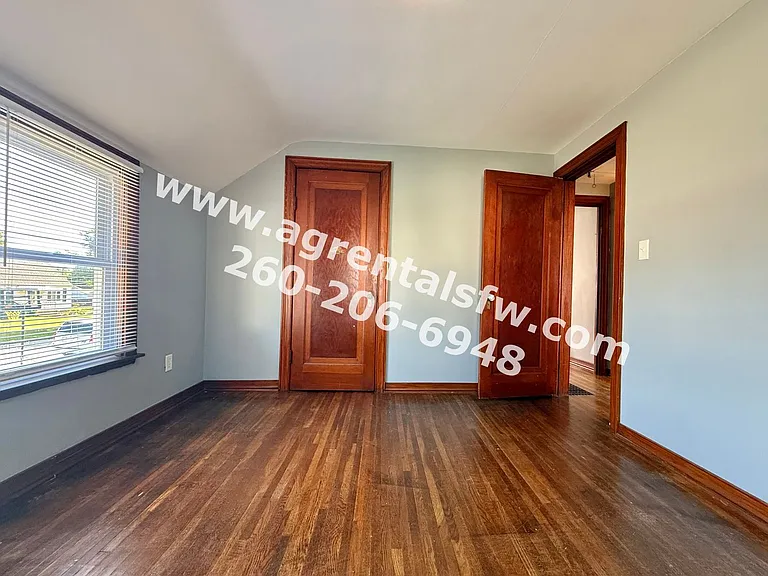 1015 Irene Ave — Photo 7