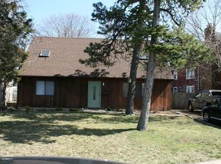 915 Little Neck Ave, Bellmore, NY 11710