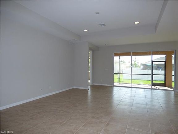 5th image of 2812 Beach Pkwy W