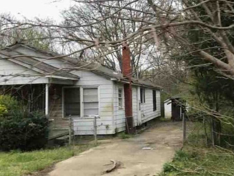 2nd image of 5802 Avenue D