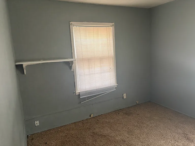 1715 N Bourland Ave — Photo 7