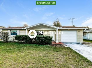 5822 Elena Dr, Holiday, FL 34690