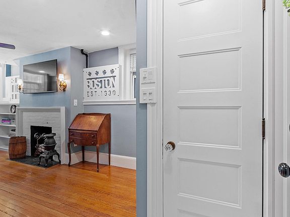 4th image of 51 Revere St APT 1