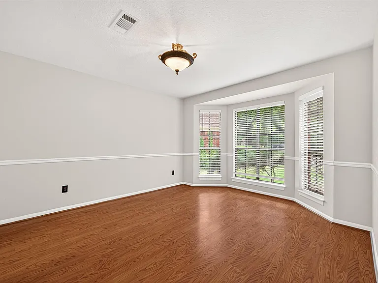 34 Green Slope Pl — Photo 23