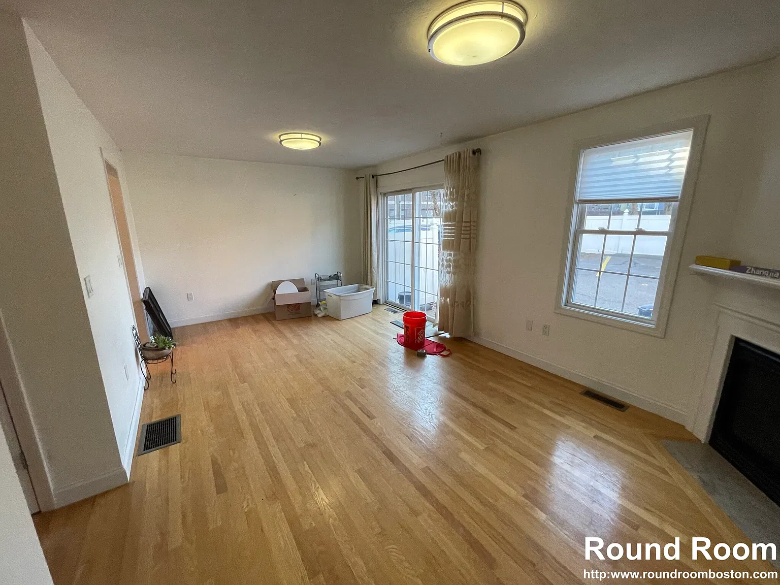 3 bed, 2.5 bath, 1759 sqft, $4,100 — Photo 4
