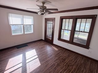 1119-1121 Caroline St, Pekin, IL 61554