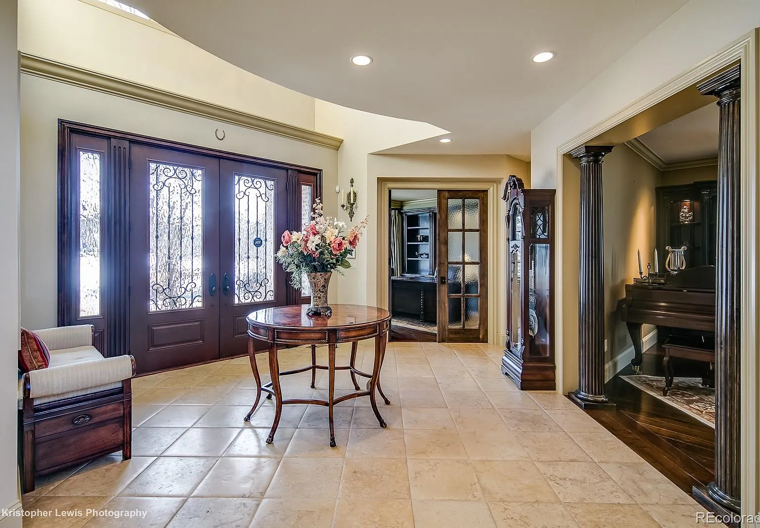 6 bed, 6.5 bath, 6259 sqft, $10,000 — Photo 4
