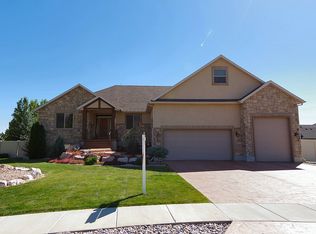 3048 Macintosh Way, Pleasant View, UT 84414
