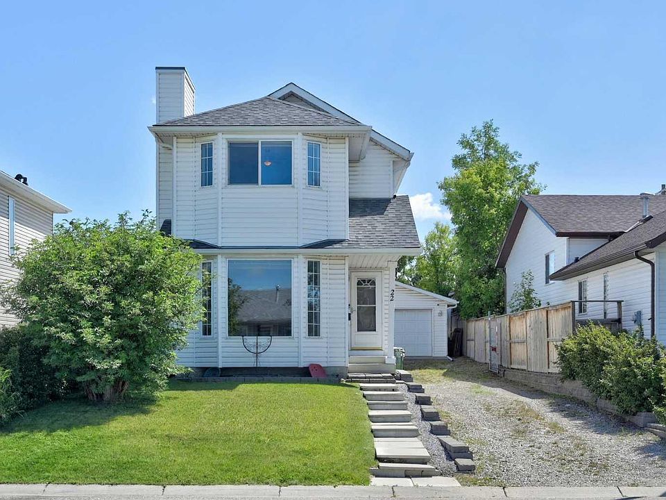 1st image of 22 Rivercrest Way SE