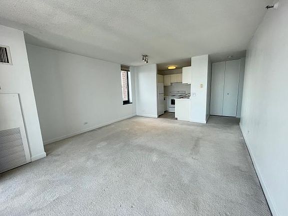4th image of 3660 N Lake Shore Dr APT 3509